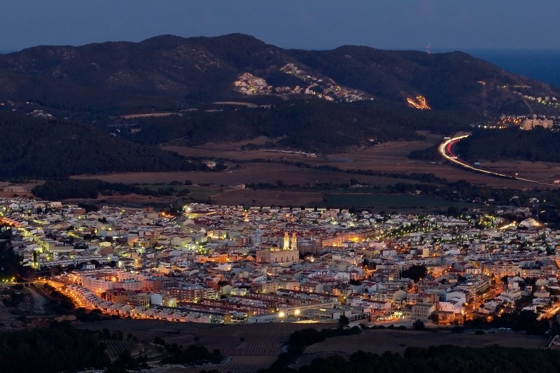 Sant Pere de Ribes at dusk, seen from the Garraf hills
